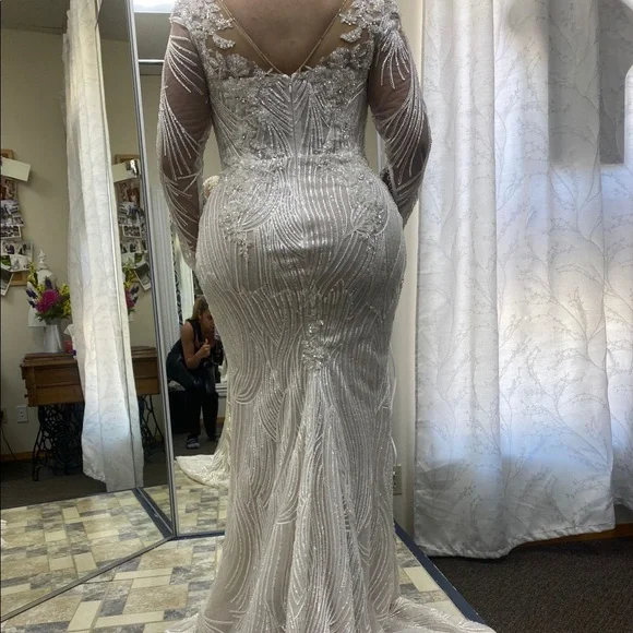 WONA CONCEPT luxury wedding gown - Picture 2 of 8